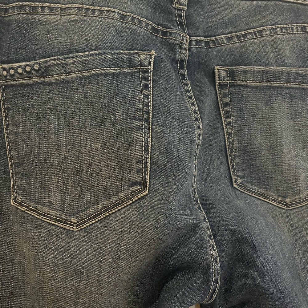 Women’s Blank NYC distressed mid rise skinny jeans - Picture 5 of 8